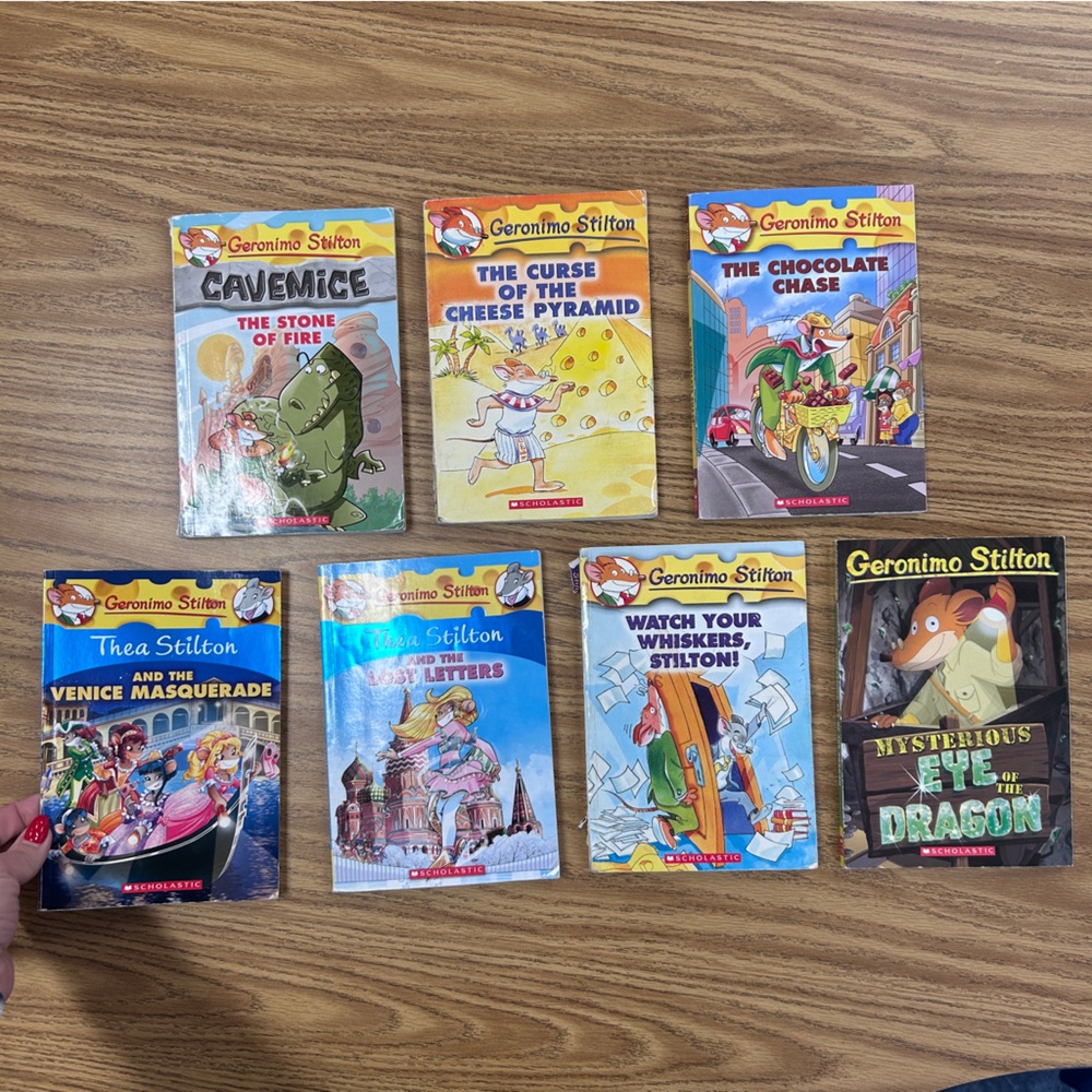Scholastic Geronimo and TheaStilton Chapter Books